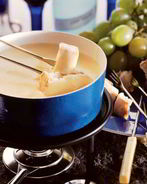 Фондю с чесночным ароматом