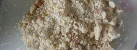 клубнично-ревеневый крамбль. Шаг 3