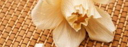 букет из конфет с шампанским. Шаг 8