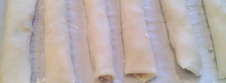 хрустяшки из теста брик мешочки, конфеты, сигары. Шаг 14