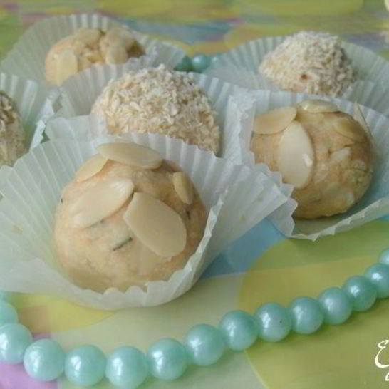 Рецепт конфет с белым шоколадом и миндалем