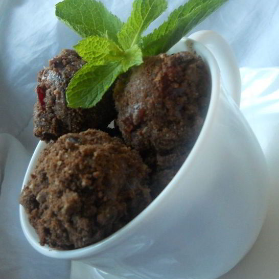 Рецепт мягких черешневых конфет с ромом и маскарпоне