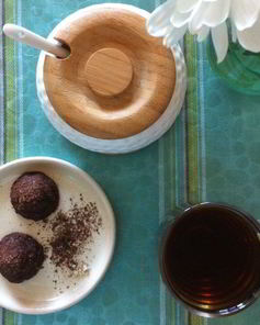 Полезные конфеты из фиников и бананов