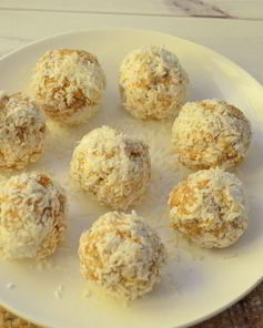 Творожные конфеты с кокосом и арахисовой пастой