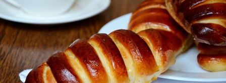 дрожжевые булочки с заварным кремом. Шаг 17