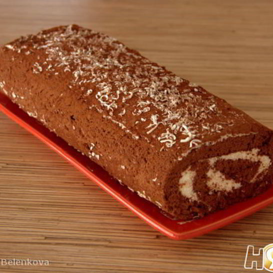 Рецепт рулета бисквитного с какао и сливочным кремом