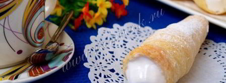 трубочки из слоеного теста с кремом. Шаг 10