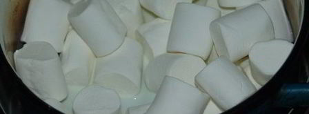 тыквенный крем чиз с маршмеллоу в шоколаде на halloween. Шаг 3