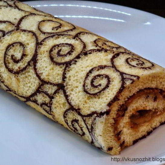 Рецепт узорного рулета с кофейным кремом