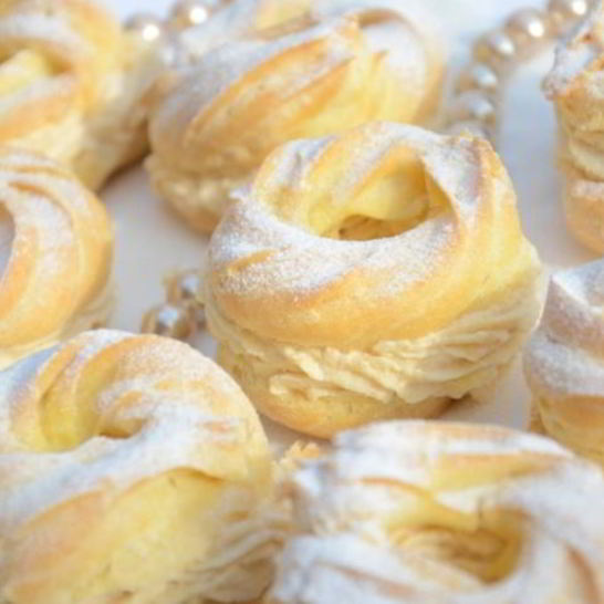 Рецепт заварных колечек с творожным кремом