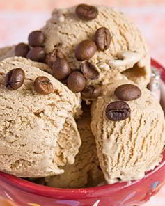 Бананово-творожное мороженое с финиками