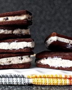 Классический сэндвич-мороженое