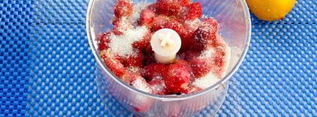 клубничное мороженое из сметаны. Шаг 7