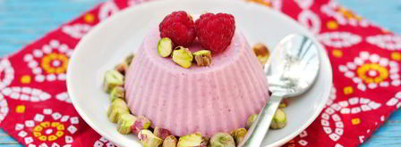 кульфи с малиной — индийское мороженое. Шаг 6