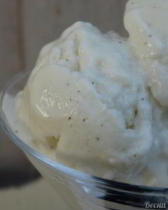 Ванильное мороженое