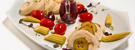 кальмар с муссом из лосося под вишневым соусом. Шаг 8