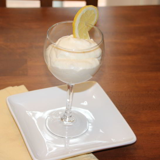 Рецепт лимонного крема-мусса со сгущенным молоком