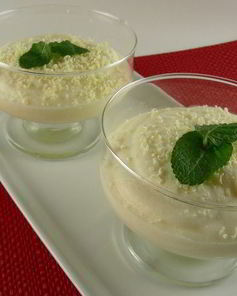 Мусс из белого шоколада и лимона