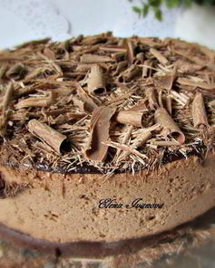 Шоколадно-вишневый торт-мусс