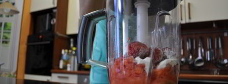 творожно-клубничный мусс. Шаг 3