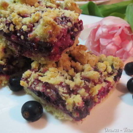 Рецепт овсяного крамбла с ягодами
