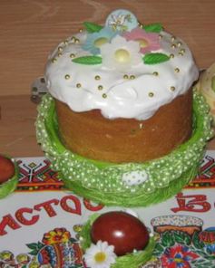 Кулич с апельсиновой цедрой и вяленой клюквой