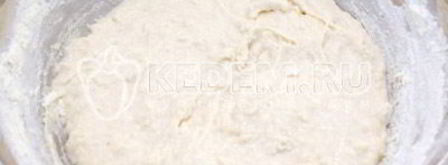 кулич с шоколадной глазурью. Шаг 2