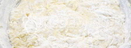 кулич с шоколадной глазурью. Шаг 5