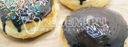 кулич с шоколадной глазурью. Шаг 9