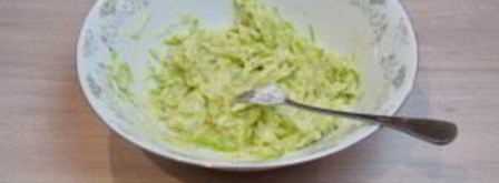 кабачковое суфле с индейкой под грибным соусом. Шаг 2