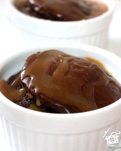 Шоколадное суфле с карамельным соусом