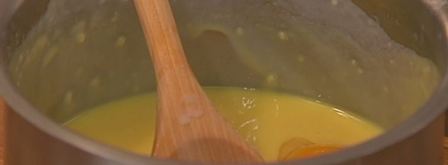 суфле с горошком, грюйером и розовым перцем. Шаг 6