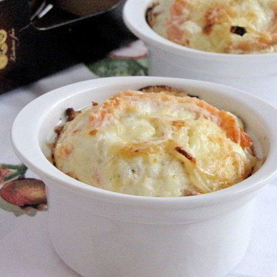 Рецепт суфле с рисом, семгой и сыром джюгас