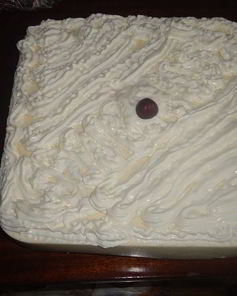 Торт-суфле с вишней