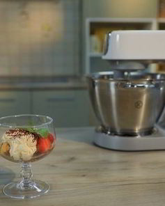 Домашнее тирамису со свежей клубникой