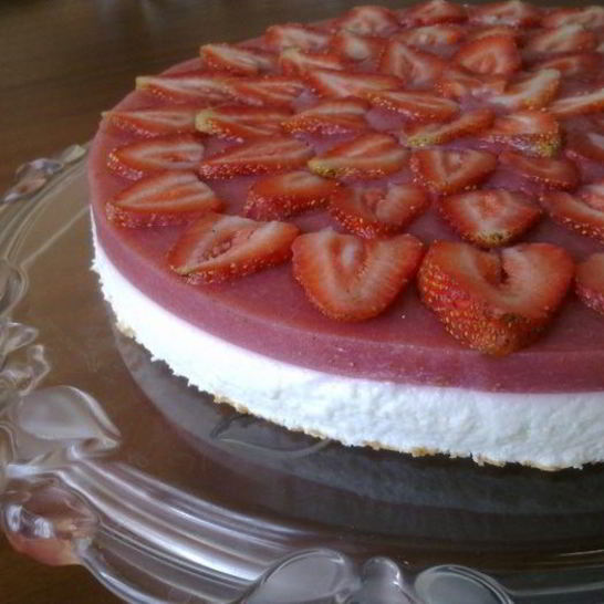 Рецепт творожного десерта клубничное настроение