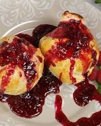 Яблоки, фаршированные малиной