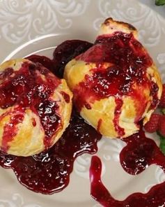 Яблоки, фаршированные малиной