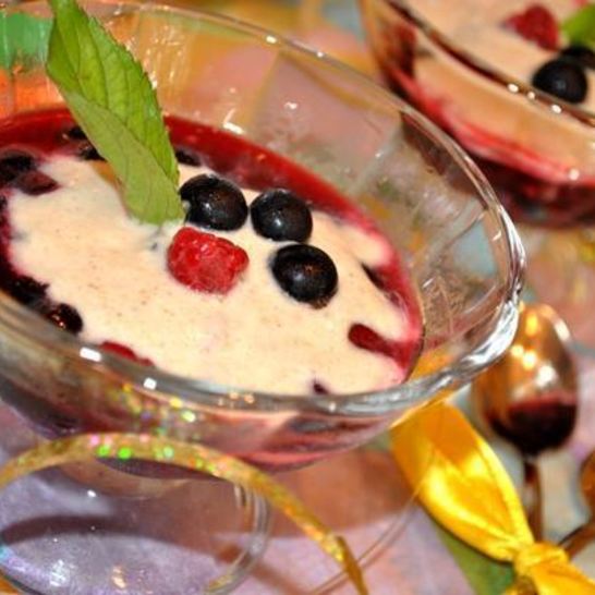 Рецепт ягодного десерта с йогуртома