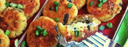 биточки из картофеля и творога с маслинами. Шаг 11