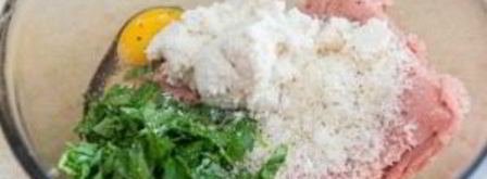 фрикадельки из индейки в грибном соусе. Шаг 2