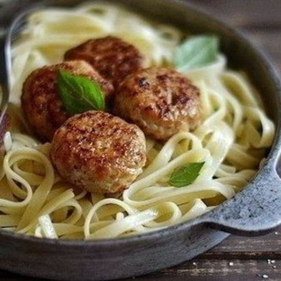 Рецепт фрикаделек из куриного фарша с яблоком