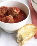 Фрикадельки с чесночным хлебом