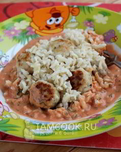 Фрикадельки с рисом