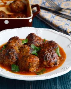 Фрикадельки в духовке с подливкой