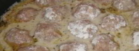 фрикадельки в молочном соусе. Шаг 3