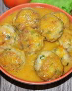 Фрикадельки в соусе по-испански