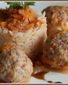 Куриные фрикадельки в томатном соусе