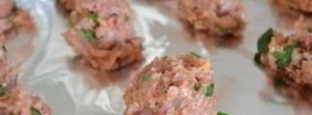 мясные шарики с моцареллой в томатном соусе. Шаг 4