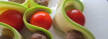 шашлычки-фрикадельки в ленточках из цукини. Шаг 4